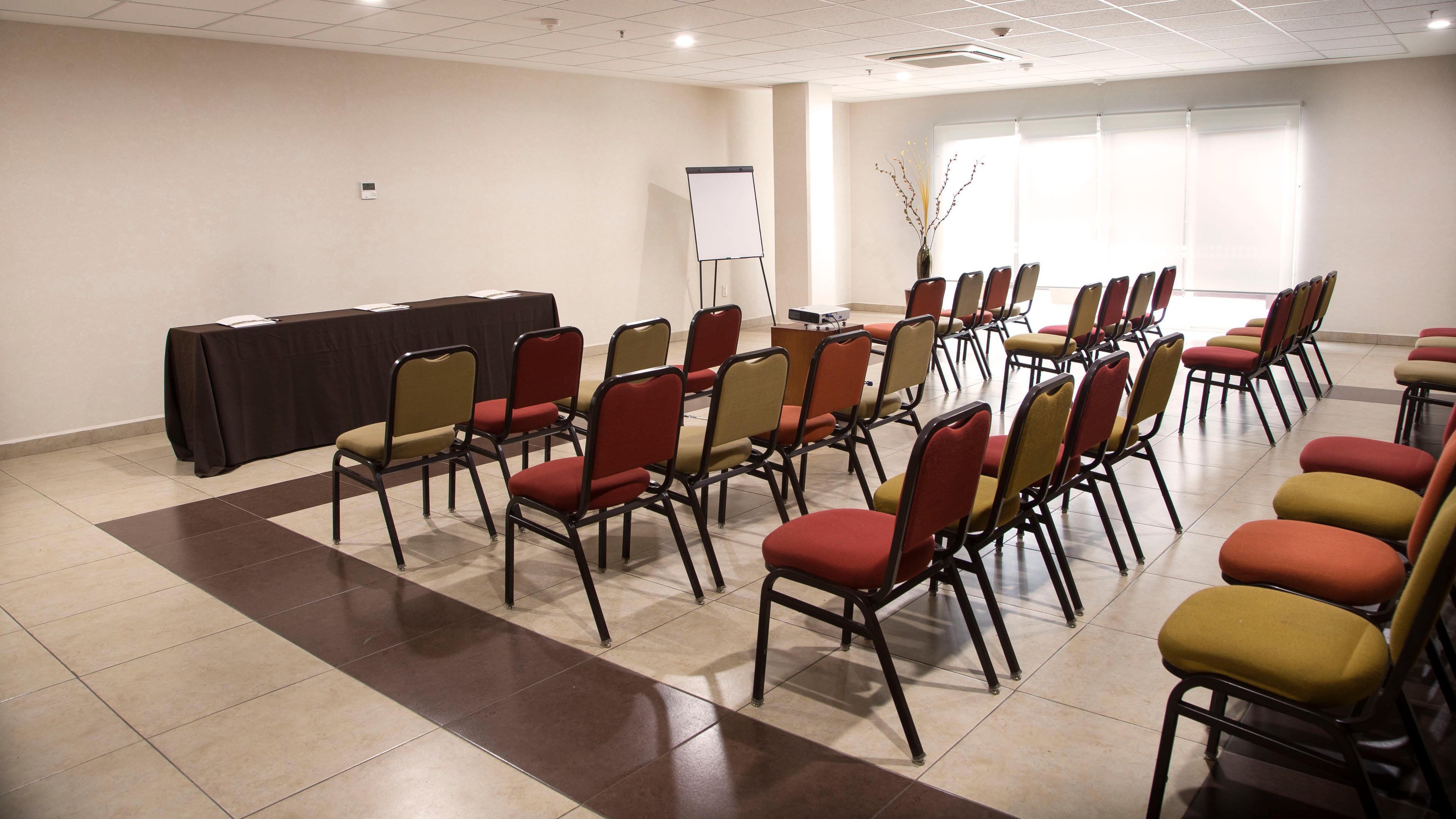 Staybridge Queretaro By Ihg 3*