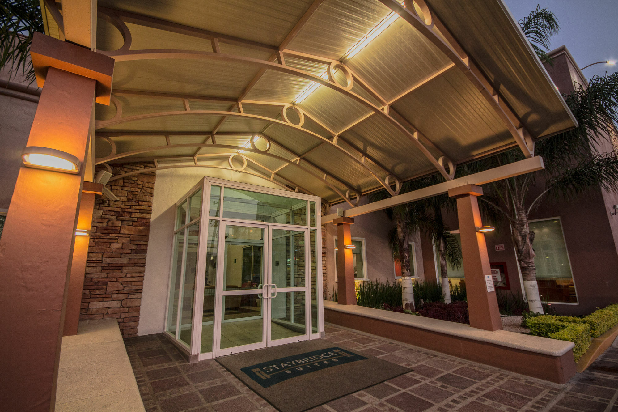 Staybridge Queretaro By Ihg Hotel